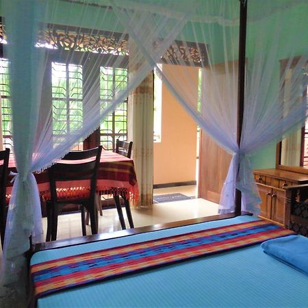 فندق De Fancy House أونا واتونا المظهر الخارجي الصورة