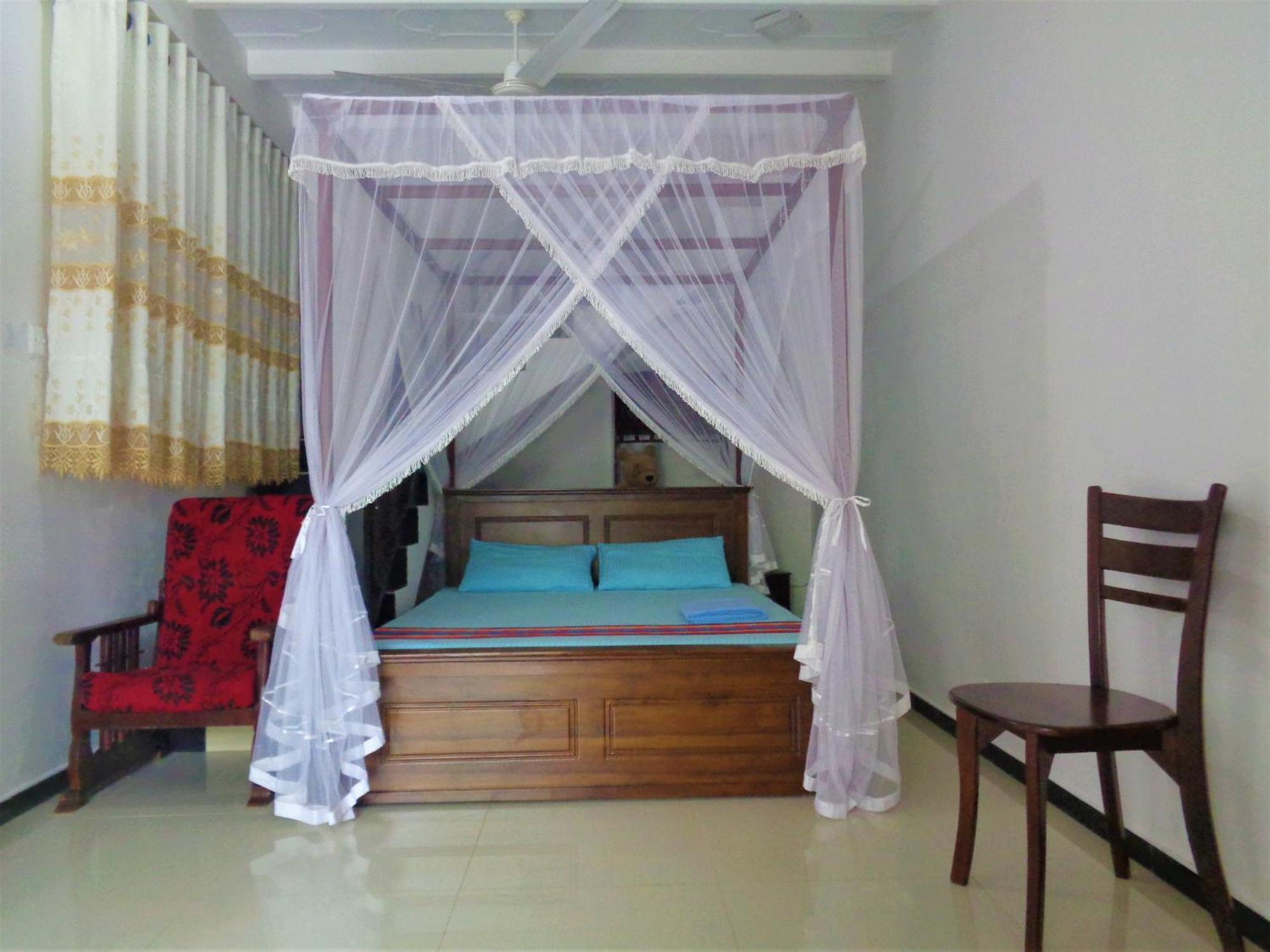 فندق De Fancy House أونا واتونا المظهر الخارجي الصورة